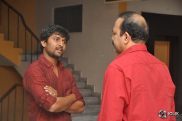 Celebs at Janda Pai Kapiraju Movie Special Show